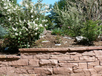 Dry Stack Planter with Capstone