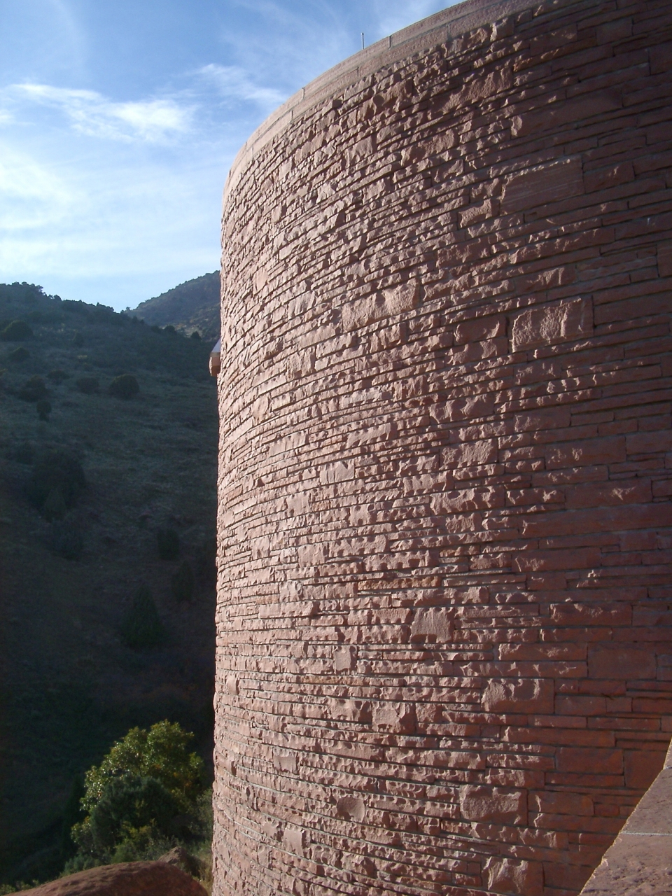 Veneer Wall at Red Rocks